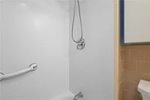 4080 Post Rd, Warwick, RI 02886 - Photo 14