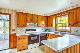 264 Waseca Ave, Barrington, RI 02806 - Photo 10