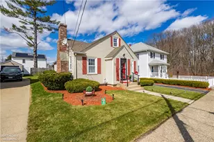 151 W Forest Ave, Pawtucket, RI 02860 - Photo 2
