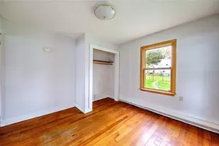 35 Hanson Rd, Barrington, RI 02806 - Photo 16