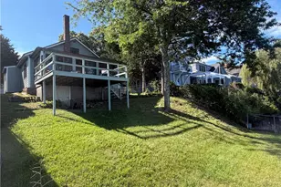 35 Hanson Rd, Barrington, RI 02806 - Photo 26