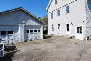 23 Newton Ave, Westerly, RI 02891 - Photo 4