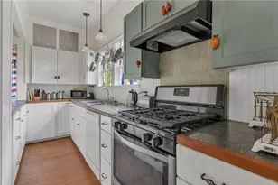 41 Lippitt Ave, Warwick, RI 02889 - Photo 36