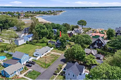 41 Lippitt Avenue, Warwick, RI 02889 - Photo 16