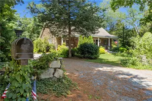 93 Kickemuit Ave, Bristol, RI 02809 - Photo 4