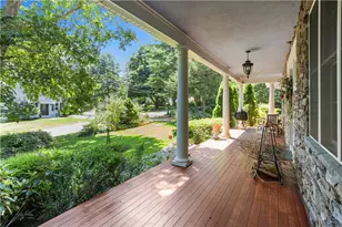 93 Kickemuit Ave, Bristol, RI 02809 - Photo 10