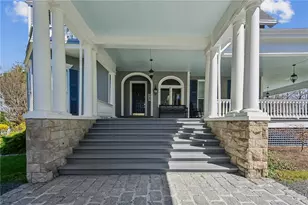 541 Bellevue Ave, Newport, RI 02840 - Photo 2