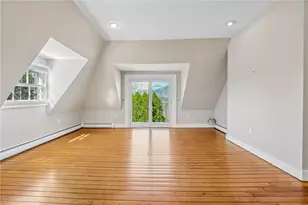 541 Bellevue Ave, Newport, RI 02840 - Photo 4