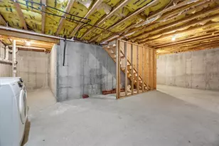 2 Adams Ln, North Providence, RI 02911 - Photo 18