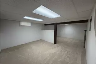 714 Willett Ave, East Providence, RI 02915 - Photo 12