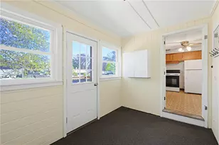 145 Glenwood Dr, North Kingstown, RI 02852 - Photo 4
