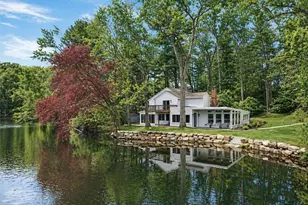 24 Breezy Knoll Rd, Smithfield, RI 02828 - Photo 2