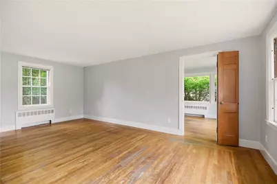 121 Prospect Street, Warwick, RI 02886 - Photo 32