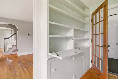 121 Prospect Street, Warwick, RI 02886 - Photo 18