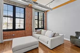 99 Allen St, Woonsocket, RI 02895 - Photo 4