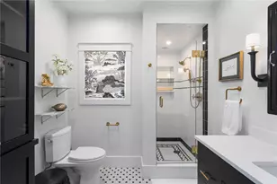11 Eustis Ave, Newport, RI 02840 - Photo 16