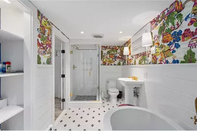 11 Eustis Avenue, Newport, RI 02840 - Photo 24