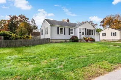 52 Merle Street, Warwick, RI 02889 - Photo 2