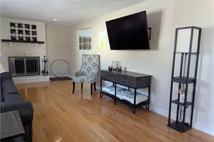74 Williams St, Cumberland, RI 02864 - Photo 14