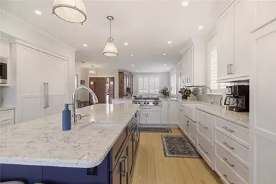 57 Tuckerman Avenue, Middletown, RI 02842 - Photo 10