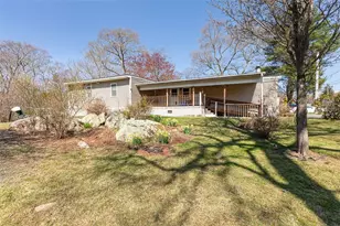 301 Bulgarmarsh Rd, Tiverton, RI 02878 - Photo 2