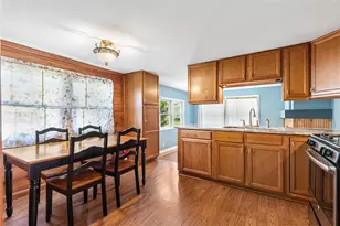301 Bulgarmarsh Rd, Tiverton, RI 02878 - Photo 14