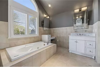 38 Pierce Avenue, Jamestown, RI 02835 - Photo 28