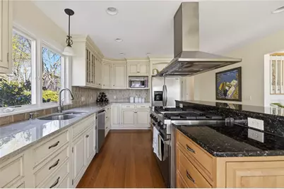 38 Pierce Avenue, Jamestown, RI 02835 - Photo 16