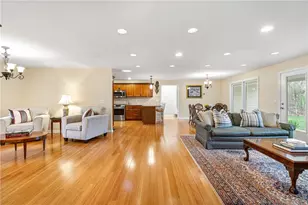 3 Haines Park Rd, Barrington, RI 02806 - Photo 8