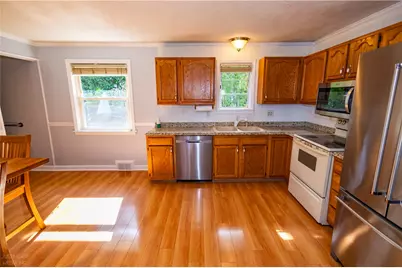 7 Plymouth Road, North Providence, RI 02904 - Photo 18