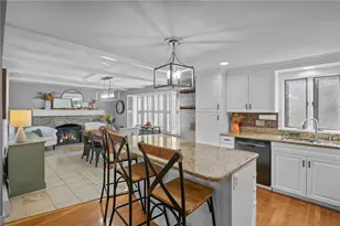 38 Angela Ave, Cranston, RI 02921 - Photo 20