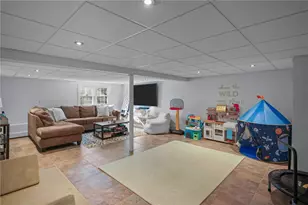38 Angela Ave, Cranston, RI 02921 - Photo 38