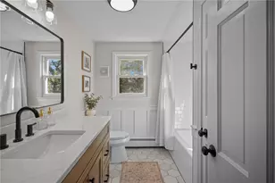38 Angela Ave, Cranston, RI 02921 - Photo 10