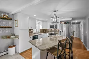38 Angela Ave, Cranston, RI 02921 - Photo 22