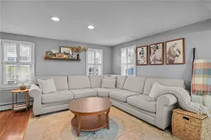 38 Angela Ave, Cranston, RI 02921 - Photo 18