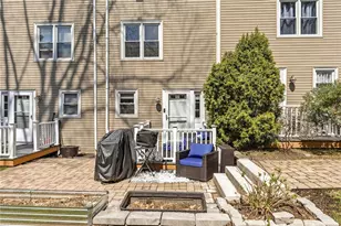 91 Evergreen St, Providence, RI 02906 - Photo 42