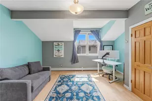 91 Evergreen St, Providence, RI 02906 - Photo 36