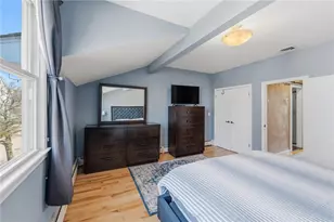 91 Evergreen St, Providence, RI 02906 - Photo 32