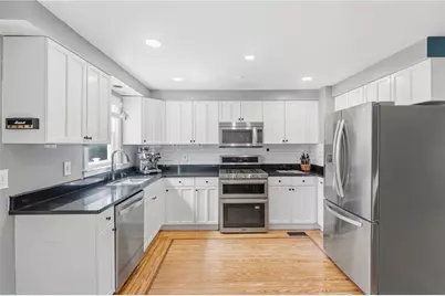 91 Evergreen Street, Providence, RI 02906 - Photo 10