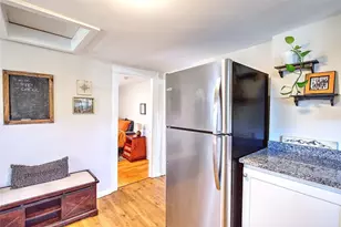 40 Northup St, Warwick, RI 02889 - Photo 8