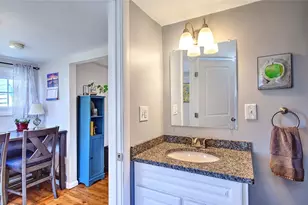 40 Northup St, Warwick, RI 02889 - Photo 18