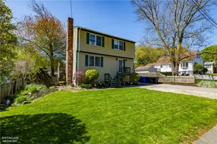 61 Ravena Ave, East Providence, RI 02915 - Photo 2