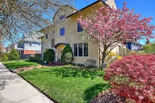 505 Lloyd Ave, Providence, RI 02906 - Photo 2