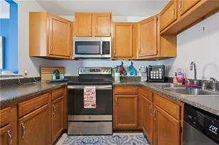 77 Penn St, Providence, RI 02909 - Photo 12