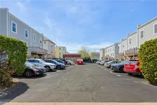 77 Penn St, Providence, RI 02909 - Photo 38