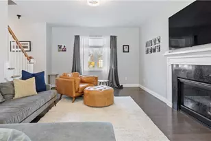 488 Long St, Warwick, RI 02886 - Photo 4