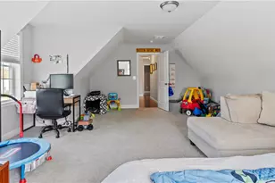 488 Long St, Warwick, RI 02886 - Photo 22