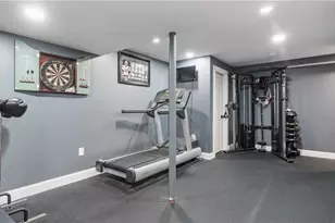 488 Long St, Warwick, RI 02886 - Photo 30