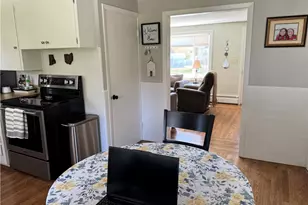 132 Scenic Dr, Cranston, RI 02920 - Photo 12