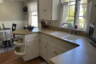 132 Scenic Dr, Cranston, RI 02920 - Photo 16